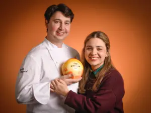 Ausiàs Signes Mahiques fue también pastelero revelación en Madrid Fusión 2022.