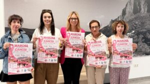 Marcha Solidaria contra el Cáncer de Mama en Finestrat
