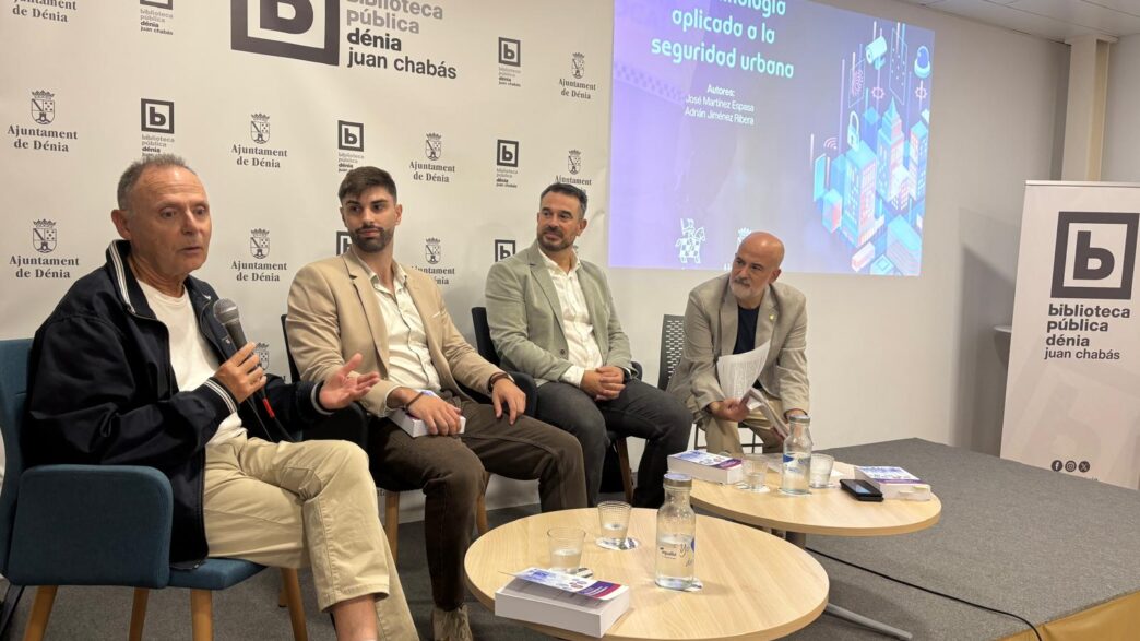 Los autores del libro sobre criminología y seguridad urbanos estuvieron acompañados en la presentación por Vicente Garrido.